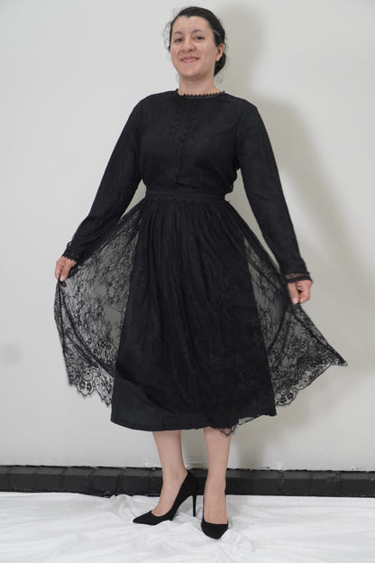 Night Fall Lace Dress