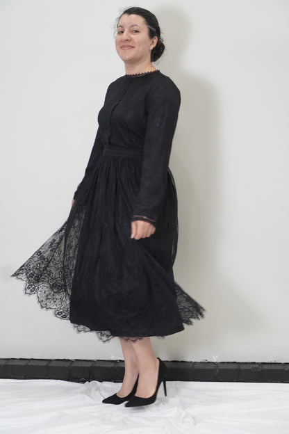 Night Fall Lace Dress