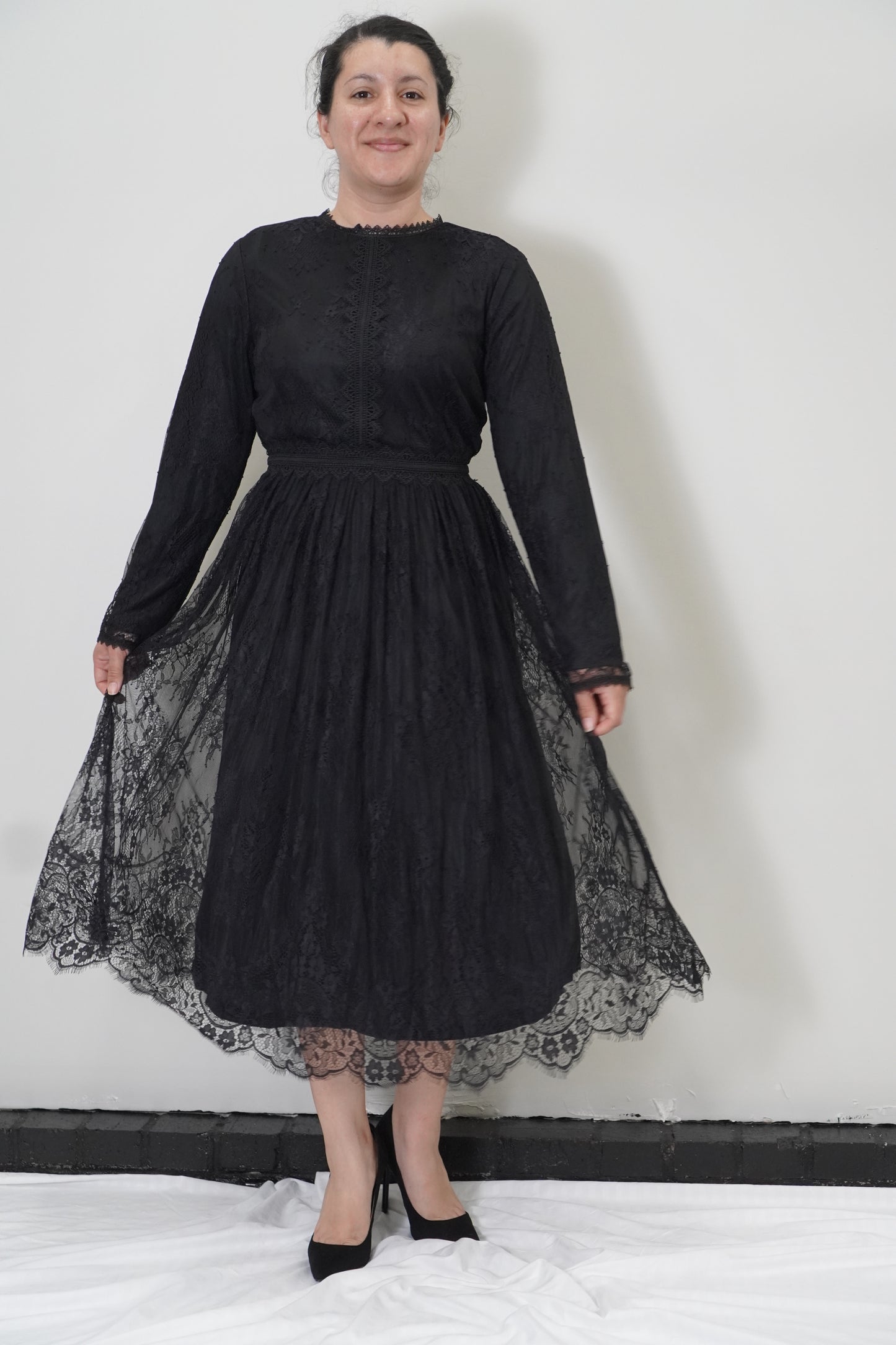 Night Fall Lace Dress