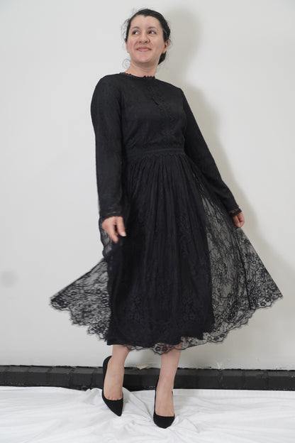 Night Fall Lace Dress