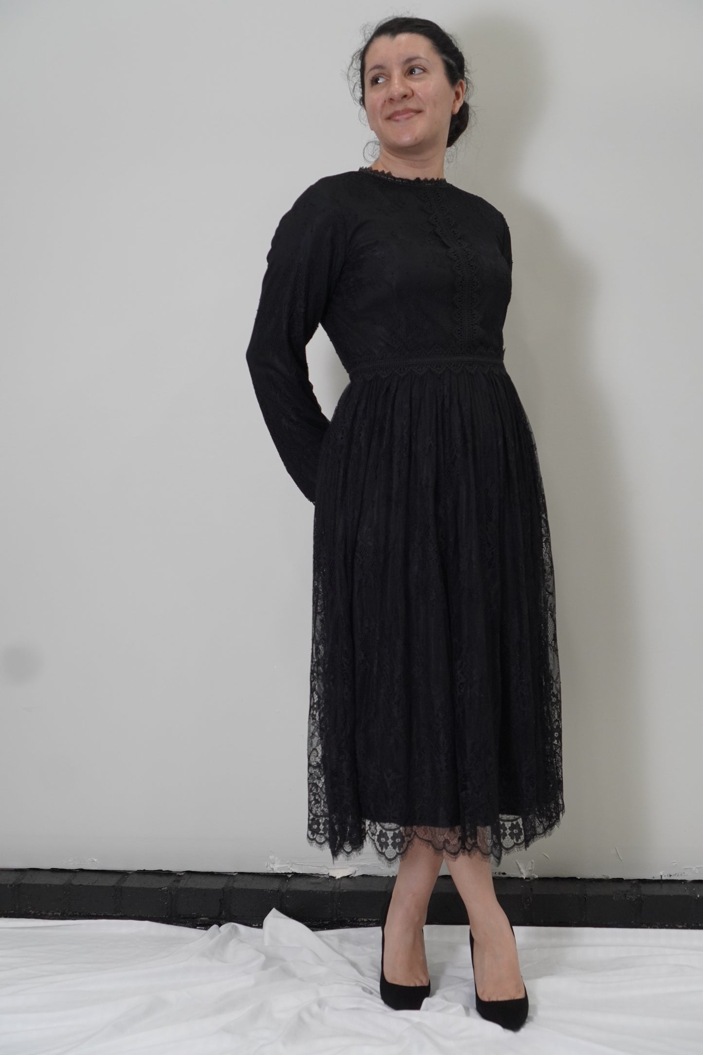 Night Fall Lace Dress